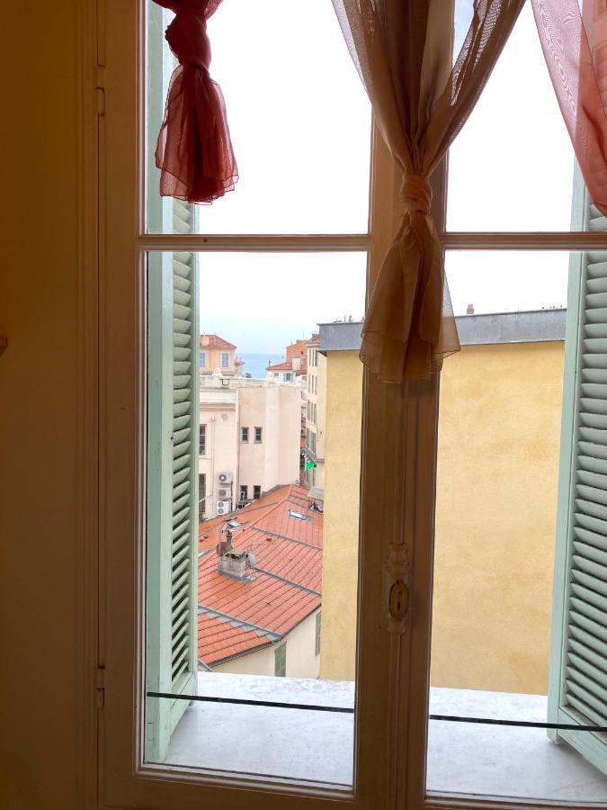 Maison Re- Splendido Appartamento Centro Mentone Екстериор снимка